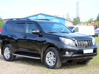 2013 Toyota Land Cruiser Prado 150 Series, чёрный, 2990000 рублей, вид 3