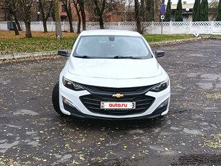 2020 Chevrolet Malibu IX Рестайлинг, белый, 1110000 рублей, вид 2