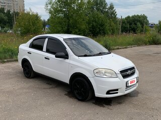 2008 Chevrolet Aveo I Рестайлинг, белый, 250000 рублей, вид 3