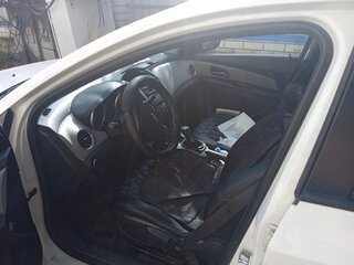 2014 Chevrolet Cruze I Рестайлинг, белый, 680000 рублей, вид 5
