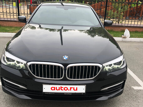2019 BMW 5 серии 520i VII (G30/G31/G38), чёрный, 3799999 рублей, вид 1
