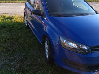 2011 Volkswagen Polo V, синий, 585000 рублей, вид 2