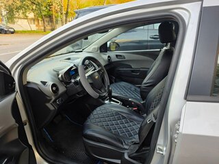 2012 Chevrolet Aveo II, серебристый, 470000 рублей, вид 5