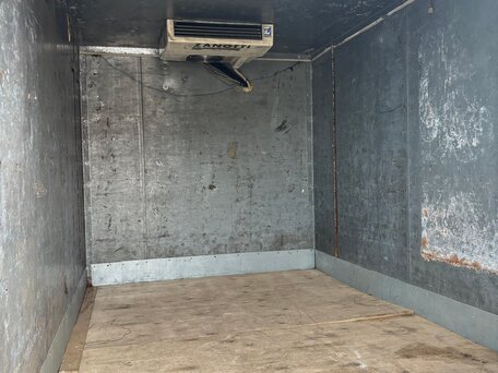 2006 Hyundai Porter, красный, 380000 рублей, вид 5