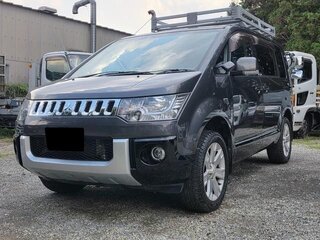 2018 Mitsubishi Delica D:5 I, серый, 1899000 рублей, вид 1