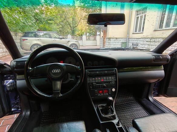 1995 Audi S6 6-speed I (C4), синий, 1800000 рублей - вид 5