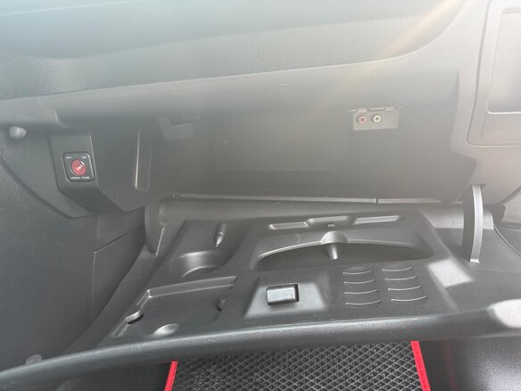 2009 Peugeot 207 I Рестайлинг, серебристый, 500000 рублей - вид 22