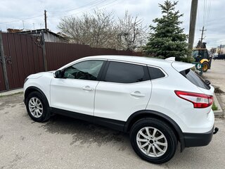 2018 Nissan Qashqai II, белый, 1400000 рублей, вид 2
