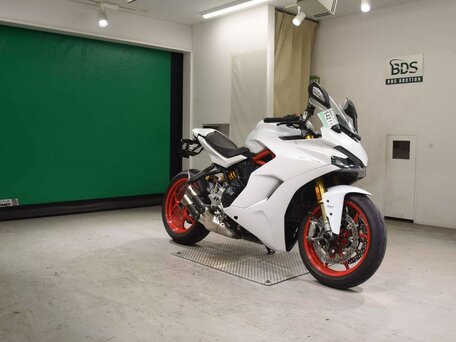 2018 Ducati Supersport, белый, 977000 рублей, вид 3