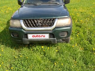 2002 Mitsubishi Montero Sport I, зелёный, 350000 рублей, вид 1