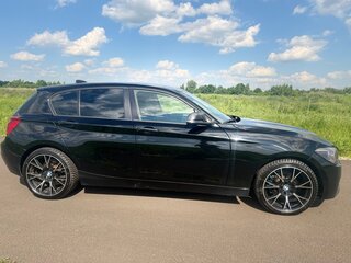 2011 BMW 1 серии 118i II (F20/F21), чёрный, 900000 рублей, вид 4