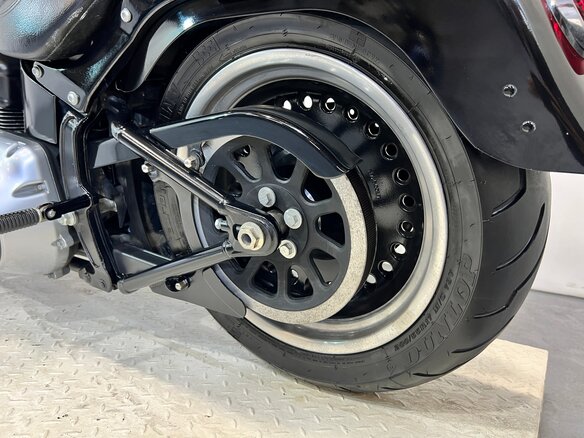 2012 Harley-Davidson Fat Boy, чёрный, 780000 рублей - вид 24
