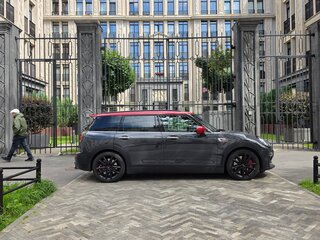 2021 Mini Clubman JCW John Cooper Works II Рестайлинг, серый, 3790000 рублей, вид 3