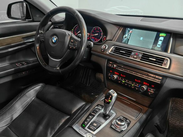 2013 BMW 7 серии Long 750Li xDrive V (F01/F02/F04) Рестайлинг, чёрный, 1620000 рублей - вид 14
