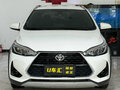 2022 Toyota Yaris IV, белый - вид 1
