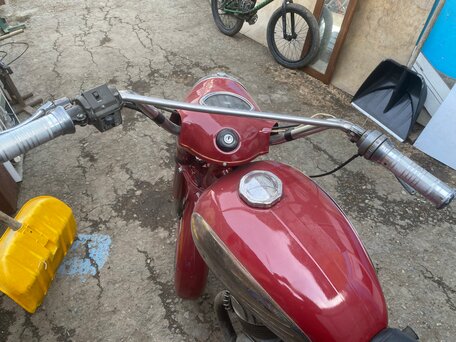 1970 Jawa 350/360, красный, 65000 рублей, вид 2