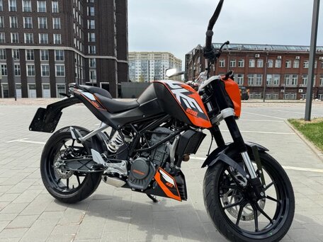 2013 KTM 200 Duke, оранжевый, 270000 рублей, вид 4
