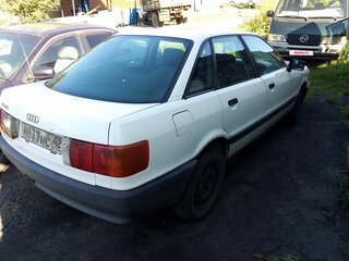 1987 Audi 80 IV (B3), белый, 130000 рублей, вид 3