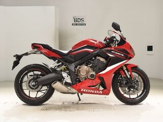 2021 Honda CBR 650R, красный, 739000 рублей, вид 2