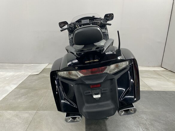 2013 Honda GL 1800 Gold Wing, чёрный, 1250000 рублей - вид 7