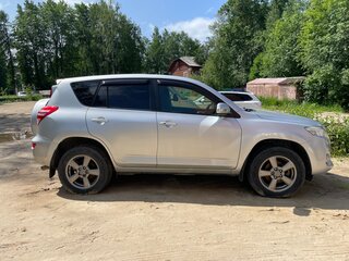 2011 Toyota RAV4 III (XA30) Рестайлинг, серебристый, 1560000 рублей, вид 2