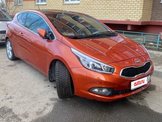 2013 Kia Ceed II, оранжевый, 945000 рублей, вид 2