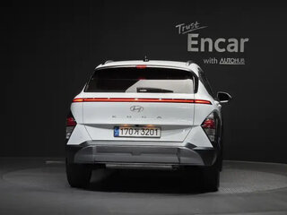 2023 Hyundai Kona II (SX2), белый, 1800000 рублей, вид 4