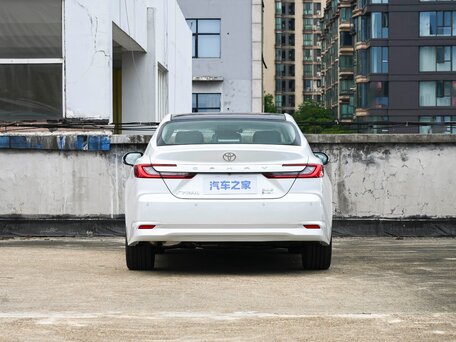 2026 Toyota Camry IX (XV80) China Market Рестайлинг, белый, 4290000 рублей, вид 4