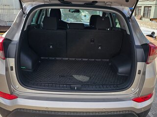 2018 Hyundai Tucson III, бежевый, 2400000 рублей, вид 3