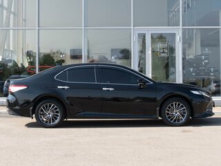 2018 Toyota Camry VIII (XV70), чёрный, 2680000 рублей, вид 5