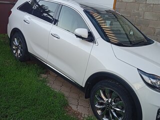 2018 Kia Sorento 6-speed III Prime Рестайлинг, белый, 2700000 рублей, вид 4