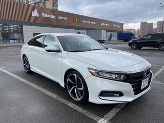 2020 Honda Accord X, белый, 2300000 рублей, вид 3