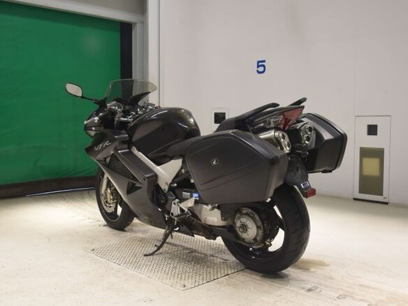2006 Honda VFR 800, чёрный, 502000 рублей - вид 5