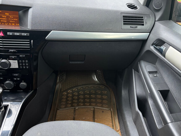2007 Opel Astra H Рестайлинг, красный - вид 10