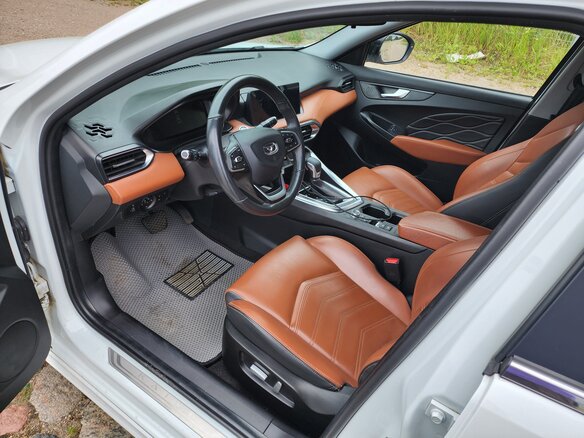 2023 Kaiyi E5, белый, 950000 рублей - вид 4