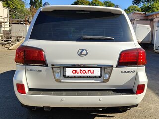 2011 Lexus LX 570 III, белый, 3950000 рублей, вид 5