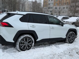 2024 Toyota RAV4 V (XA50), белый, 3750000 рублей, вид 4