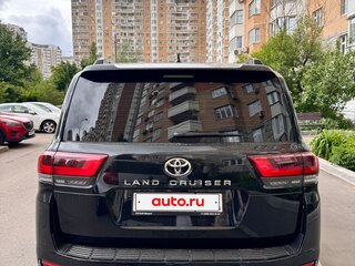 2022 Toyota Land Cruiser 300 Series, чёрный, 9000000 рублей, вид 3