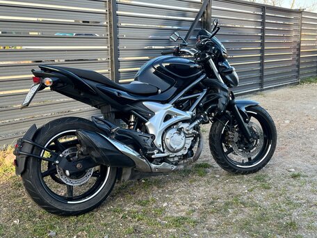 2012 Suzuki SFV 650 Gladius, чёрный, 380000 рублей, вид 4