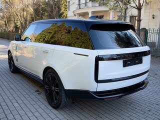 2025 Land Rover Range Rover P530 MHEV Long V, белый, 19900000 рублей, вид 5