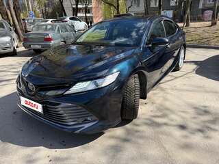2019 Toyota Camry VIII (XV70), синий, 2600000 рублей, вид 2