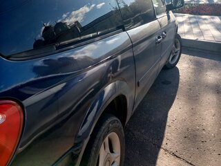 2003 Chrysler Town & Country IV, синий, 800000 рублей, вид 3