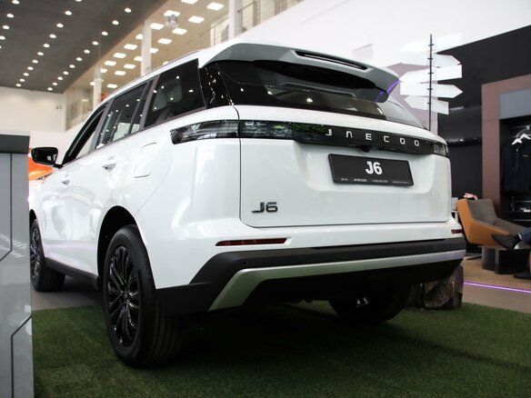 2026 Jaecoo J6, белый, 2330000 рублей - вид 6