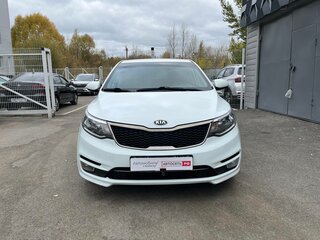 2015 Kia Rio III, белый, 899000 рублей, вид 2