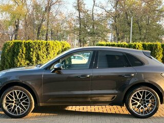 2020 Porsche Macan I Рестайлинг, серый, 6150000 рублей, вид 5
