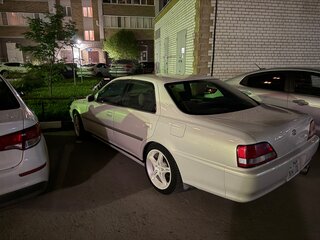 1998 Toyota Cresta V (X100), белый, 1750000 рублей, вид 2