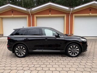 2021 Lincoln Corsair I, чёрный, 4350000 рублей, вид 2