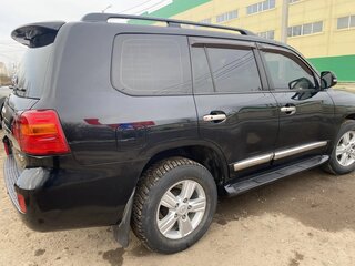 2013 Toyota Land Cruiser 200 Series Рестайлинг 1, чёрный, 3550000 рублей, вид 4