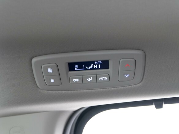 2025 Kia Carnival IV Рестайлинг, чёрный, 6949632 рублей - вид 22