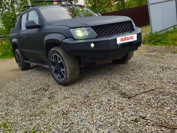 2011 Volkswagen Amarok I, чёрный, 1370000 рублей - вид 3